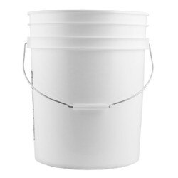 P050 5 Gallon Bucket w/ Metal Handl