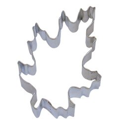 1065 5" Red Oak Leaf Cookie Cutter