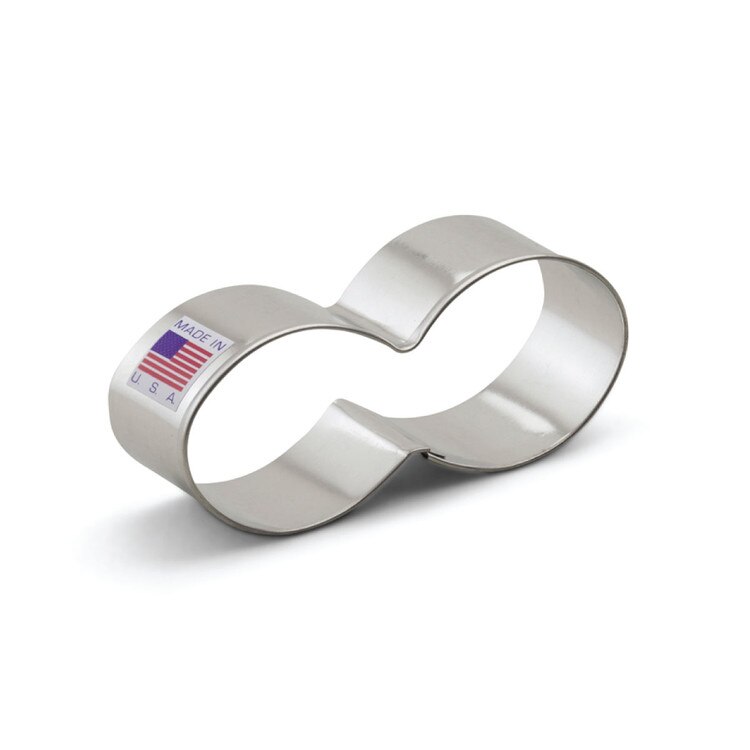 1968A Bikini Top Cookie Cutter 3-1/
