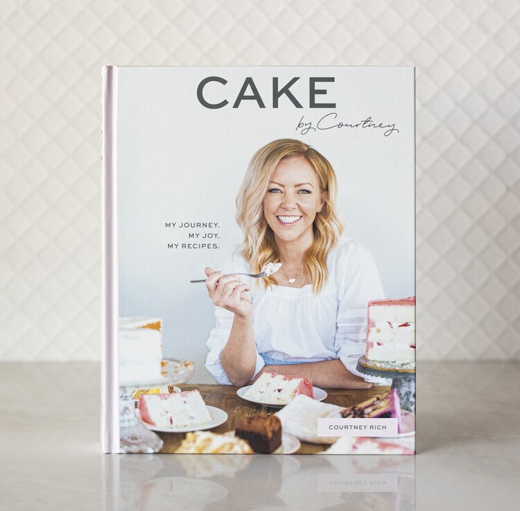 BOOK CAKE, By Courtney Cookbook