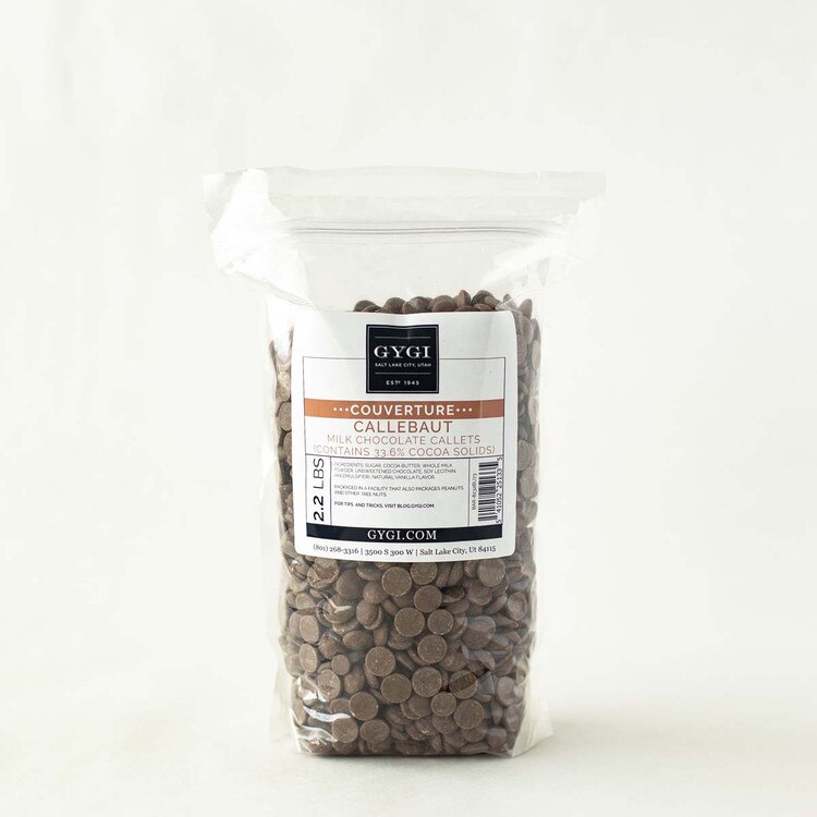 8232BU73 Callebaut Select Belgian M
