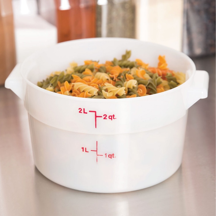RFS2148 Cambro 2 qt Food Container