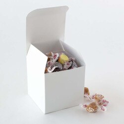1229 Candy Box Truffle Large White