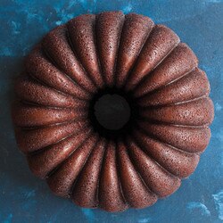 58677 Elegant Party Bundt Pan - Gol