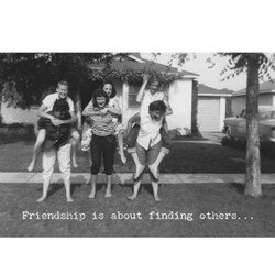 70418 Friendship Greeting Card