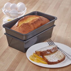 HONGBAKE Mini Loaf Pan for Baking Bread, 6 x 3.3 x 2 In Nonstick Small  Banana Bread Tins Set of 3, Tiny Carbon Steel Meatloaf Pan - Dark Grey