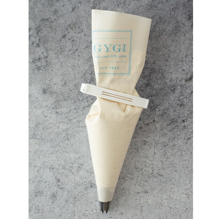 3124 Gygi Plastic Coated Canvas Pas