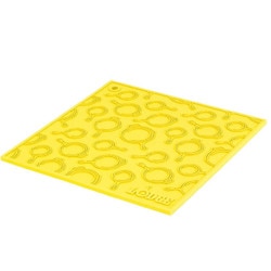 Lodge 7 in Square Silicone Skillet Pattern Trivet, Yellow