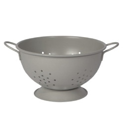 5163006 Matte Metal 2.7 Qt Colander