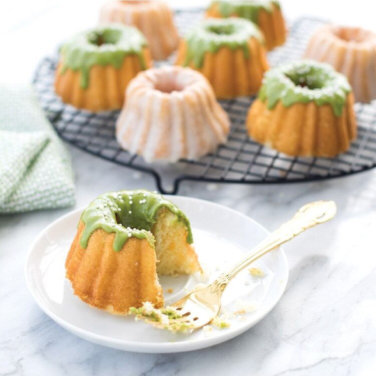 86277 Anniversary Bundtlette Pan