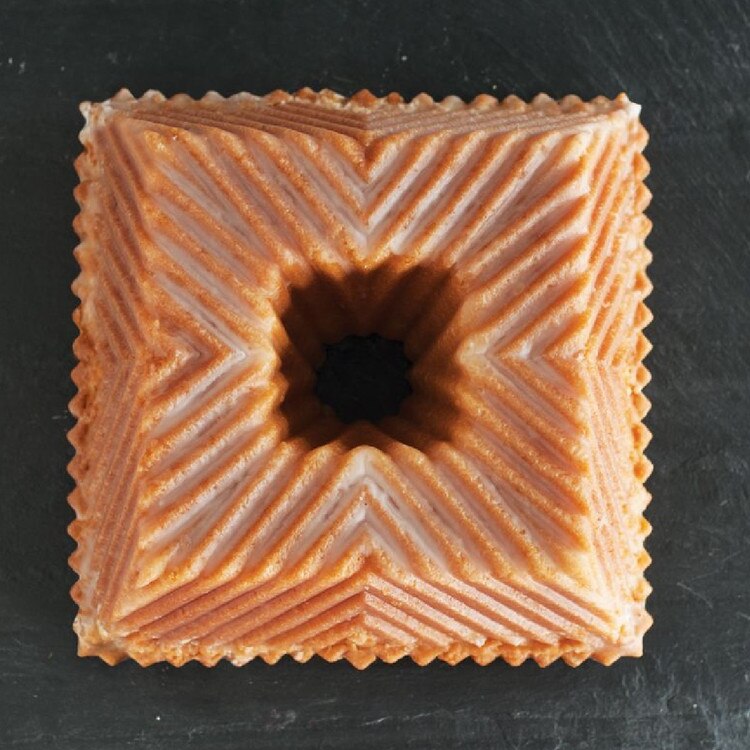 80577 Nordic Ware Square Bundt Pan