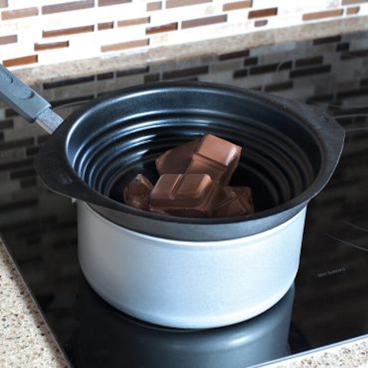 09822 Nordic Ware Universal Double