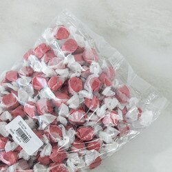 09158 Red Licorice Taffy - 3 Lb. Ba