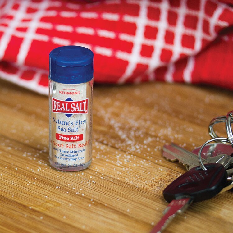 10105 Redmond Salt Pocket Shaker -